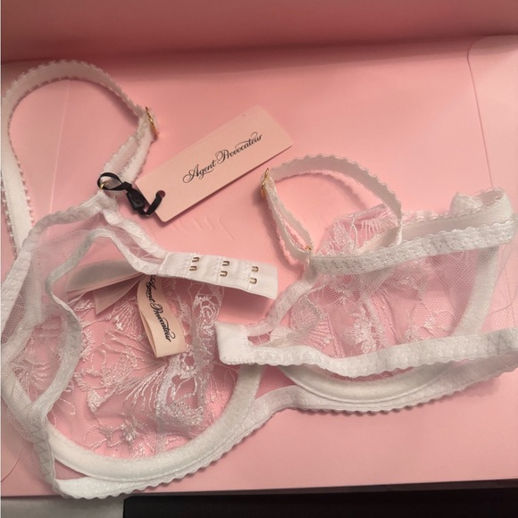 Agent Provocateur bra (black & white) size 32B brand new! - Picture 4 of 8